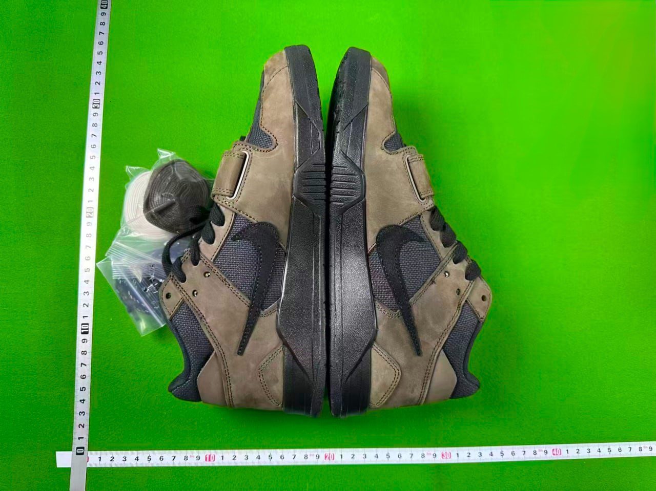 Nike Travis Scott x Jordan Jumpman Jack Sneakers
