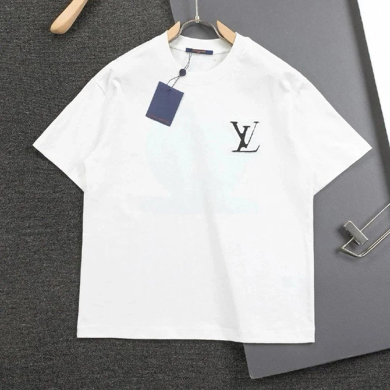 Louis Vuitton t-shirt