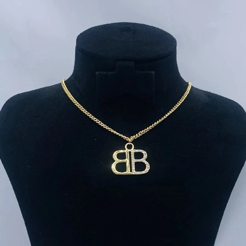 Balenciga Necklace