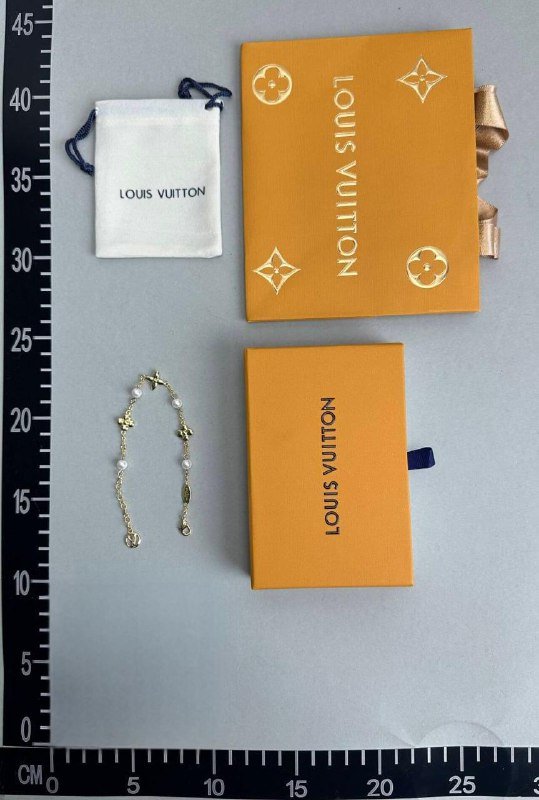 LV  bracelet