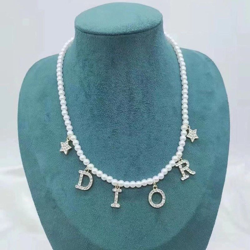 Dior necklace