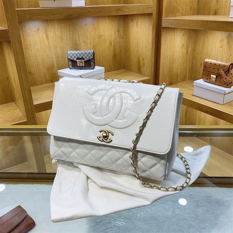 Chanel shoulder bag