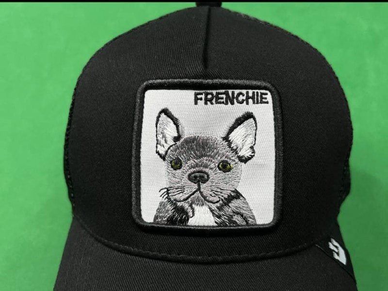 Animal baseball cap  (40 CP)