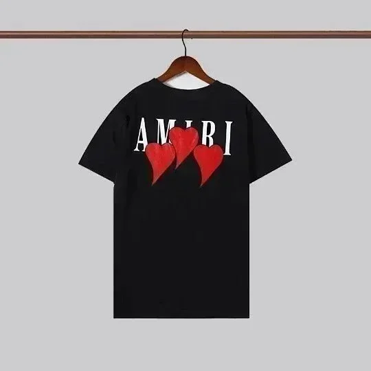 AMIRI  T-shirt  (25+)