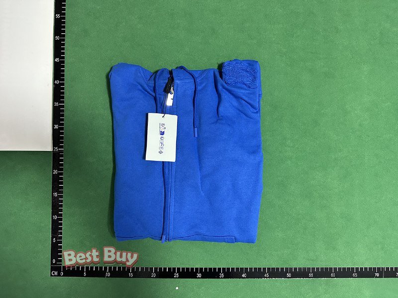 Burberry Hoodie(+12 color)                                                                                           Price :CNY 278.00 ≈ USD 44.37