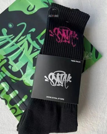 Syna world BeanieSyna world Socks