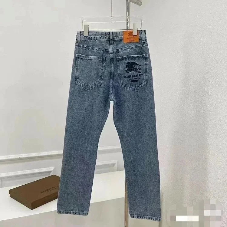 BURBERRY Jeans