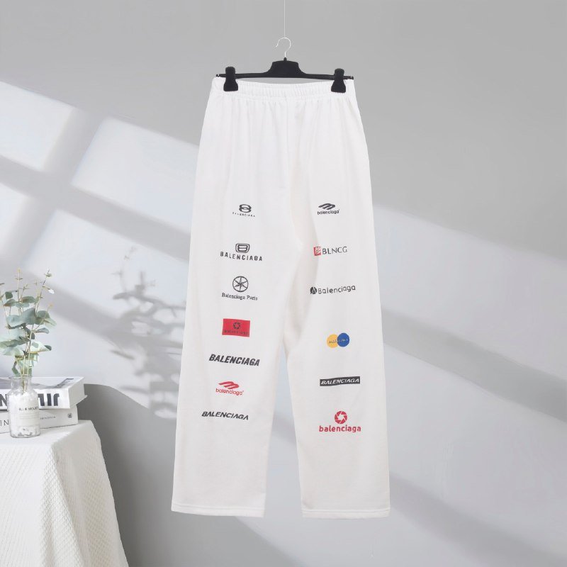 Balenciaga  Pants