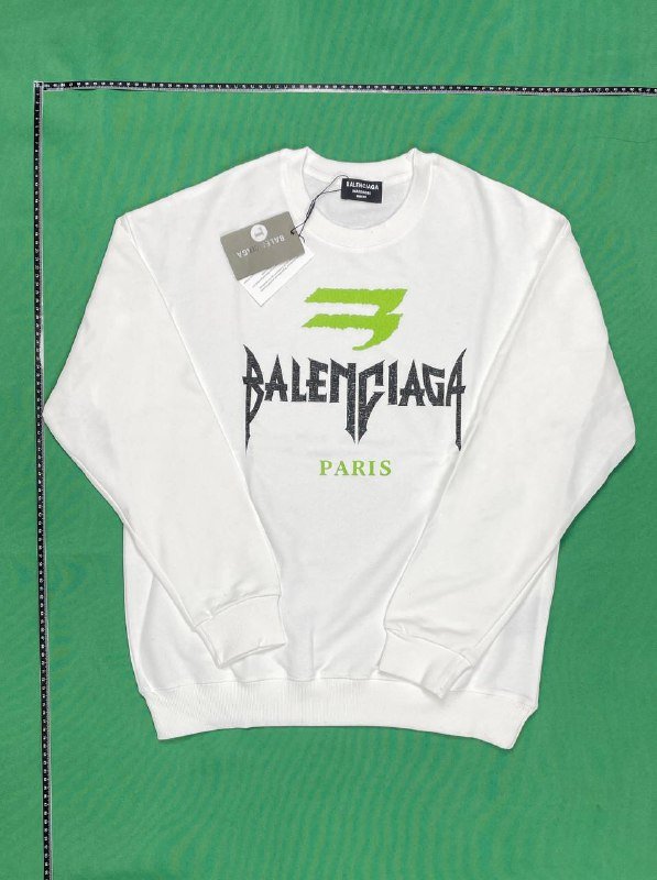 BALENCIAGA Long-sleeved