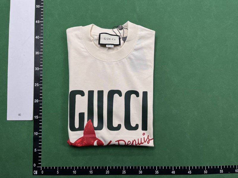 Trapstar T-shirt  (40 CP)